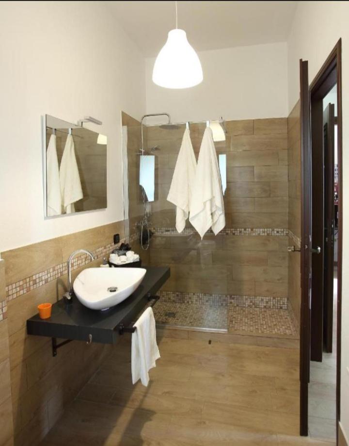 Rooms Project Sardinia Капотерра Номер фото